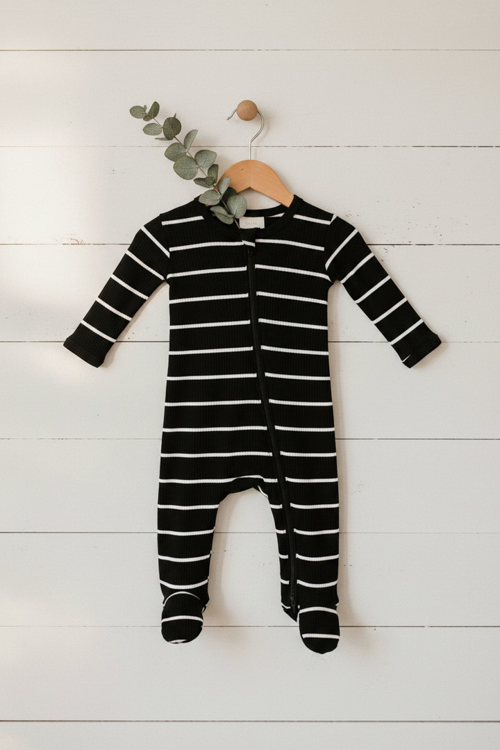 Black & White Stripe Footie Rustic Hanging